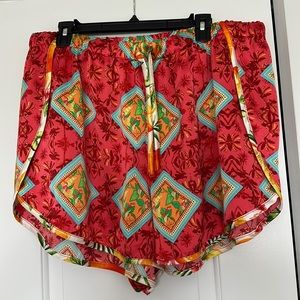 Coral floral shorts